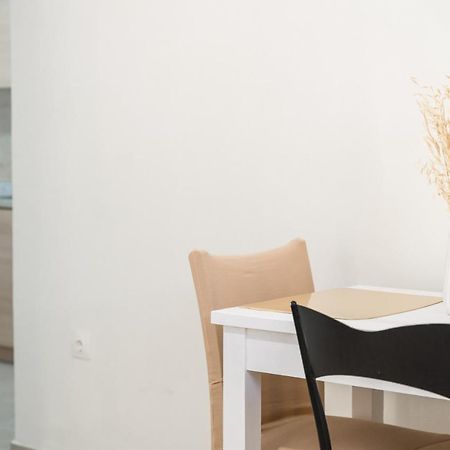 Athenais Apartment Lixouri Exterior photo